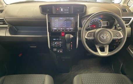 Toyota Roomy I, 2023 год, 1 165 000 рублей, 28 фотография