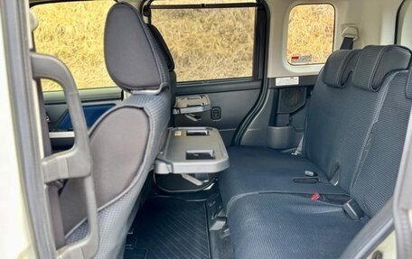 Toyota Roomy I, 2021 год, 678 000 рублей, 29 фотография