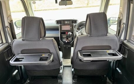 Toyota Roomy I, 2021 год, 678 000 рублей, 31 фотография