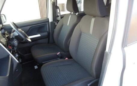 Toyota Roomy I, 2022 год, 1 138 000 рублей, 16 фотография