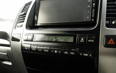 Toyota Land Cruiser Prado 120 рестайлинг, 2008 год, 2 800 000 рублей, 15 фотография