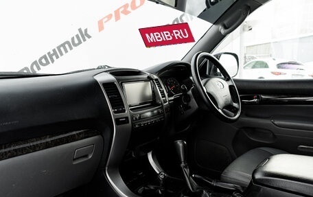 Toyota Land Cruiser Prado 120 рестайлинг, 2008 год, 2 800 000 рублей, 11 фотография