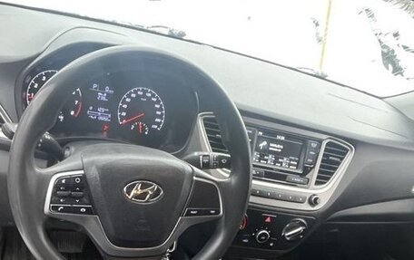 Hyundai Solaris II рестайлинг, 2020 год, 1 000 000 рублей, 5 фотография