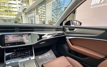 Audi A6, 2025 год, 5 800 000 рублей, 10 фотография