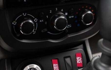 Renault Duster I рестайлинг, 2017 год, 1 349 000 рублей, 13 фотография