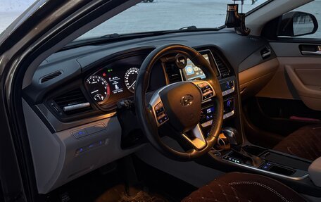 Hyundai Sonata VII, 2019 год, 2 150 000 рублей, 14 фотография