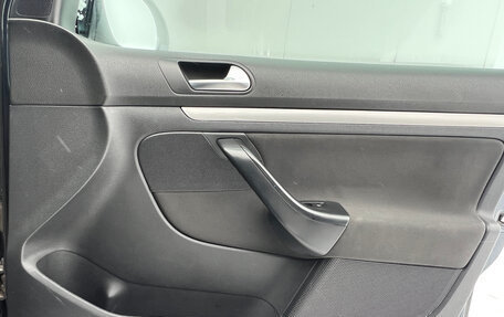 Volkswagen Jetta VI, 2009 год, 499 000 рублей, 21 фотография