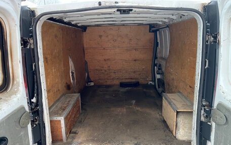 Renault Trafic, 2004 год, 630 000 рублей, 9 фотография