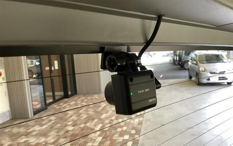 Toyota Roomy I, 2023 год, 1 020 000 рублей, 28 фотография