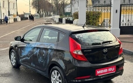 Hyundai Solaris II рестайлинг, 2014 год, 630 000 рублей, 2 фотография