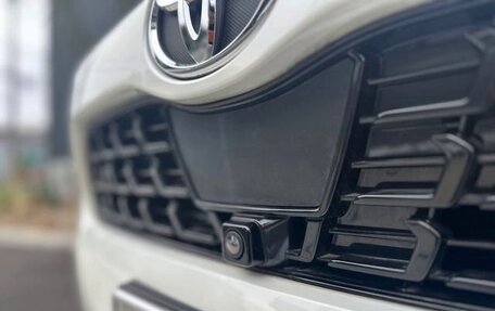 Toyota Yaris Cross, 2022 год, 1 740 000 рублей, 23 фотография