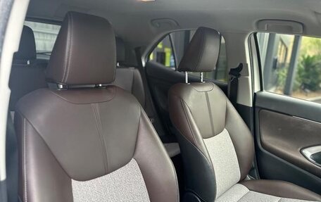 Toyota Yaris Cross, 2022 год, 1 740 000 рублей, 18 фотография