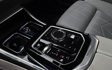 BMW 7 серия, 2025 год, 18 135 000 рублей, 6 фотография