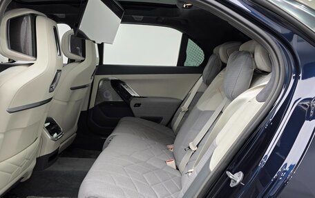 BMW 7 серия, 2025 год, 18 135 000 рублей, 9 фотография