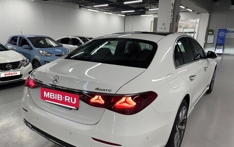 Mercedes-Benz E-Класс, 2025 год, 6 900 000 рублей, 3 фотография