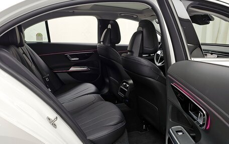 Mercedes-Benz E-Класс, 2025 год, 6 900 000 рублей, 9 фотография