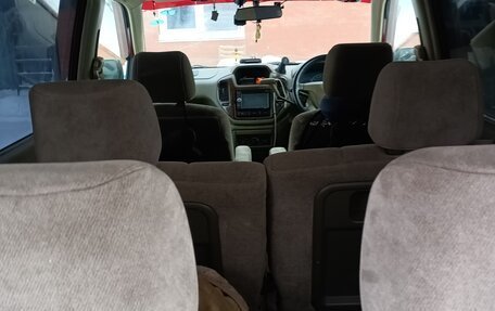 Mitsubishi Dion I рестайлинг, 2000 год, 245 000 рублей, 3 фотография