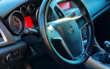 Opel Astra J, 2012 год, 530 000 рублей, 2 фотография