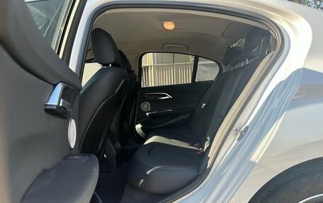 BMW 1 серия, 2022 год, 1 890 000 рублей, 22 фотография