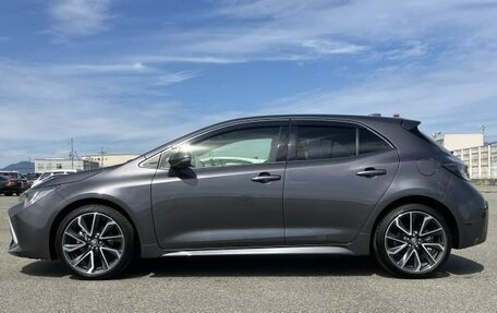 Toyota Corolla, 2022 год, 1 347 000 рублей, 4 фотография