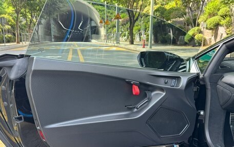 Lamborghini Huracán, 2022 год, 29 600 000 рублей, 6 фотография