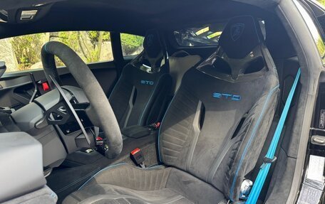 Lamborghini Huracán, 2022 год, 29 600 000 рублей, 9 фотография