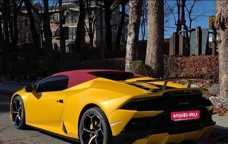 Lamborghini Huracán, 2022 год, 29 600 000 рублей, 4 фотография