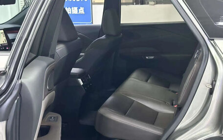 Lexus RX IV рестайлинг, 2024 год, 10 070 000 рублей, 6 фотография