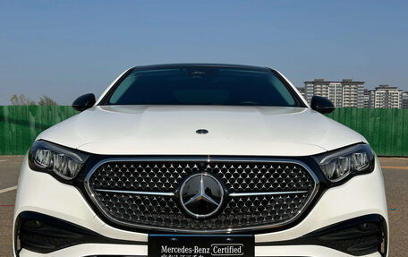 Mercedes-Benz E-Класс, 2025 год, 6 797 000 рублей, 2 фотография