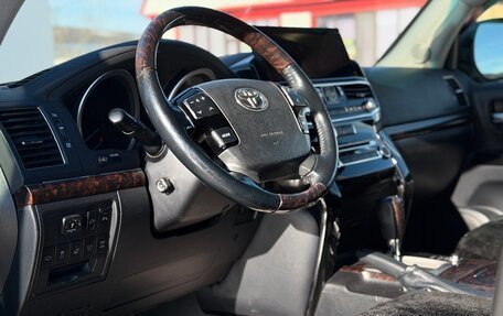 Toyota Land Cruiser 200, 2012 год, 3 750 000 рублей, 9 фотография