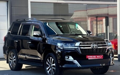 Toyota Land Cruiser 200, 2012 год, 3 750 000 рублей, 2 фотография