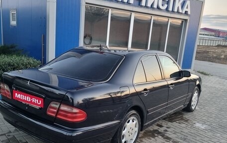 Mercedes-Benz E-Класс, 2002 год, 700 000 рублей, 5 фотография