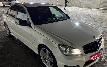 Mercedes-Benz C-Класс, 2012 год, 1 300 000 рублей, 3 фотография