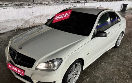 Mercedes-Benz C-Класс, 2012 год, 1 300 000 рублей, 2 фотография
