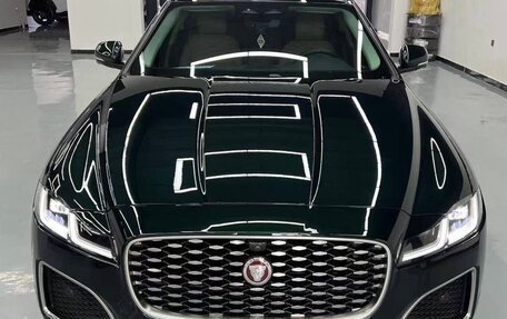 Jaguar XF II, 2022 год, 7 500 000 рублей, 3 фотография