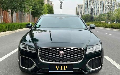 Jaguar XF II, 2022 год, 7 500 000 рублей, 11 фотография