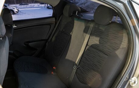 Hyundai Solaris II рестайлинг, 2015 год, 729 000 рублей, 19 фотография