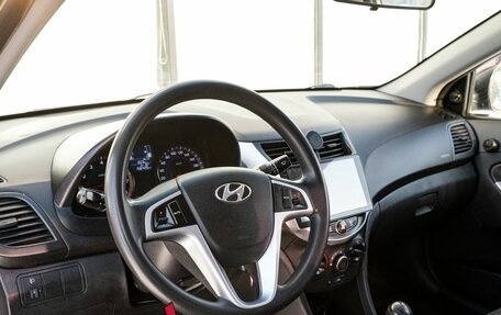 Hyundai Solaris II рестайлинг, 2015 год, 729 000 рублей, 10 фотография