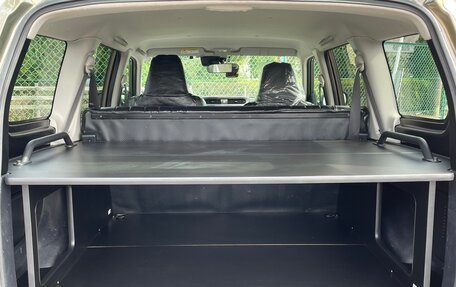 Toyota Probox I, 2022 год, 1 044 000 рублей, 19 фотография