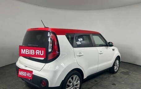 KIA Soul II рестайлинг, 2017 год, 1 380 000 рублей, 5 фотография