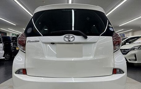 Toyota Ractis II, 2016 год, 799 000 рублей, 5 фотография