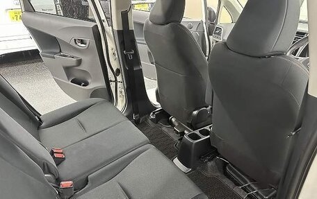 Toyota Ractis II, 2016 год, 799 000 рублей, 27 фотография