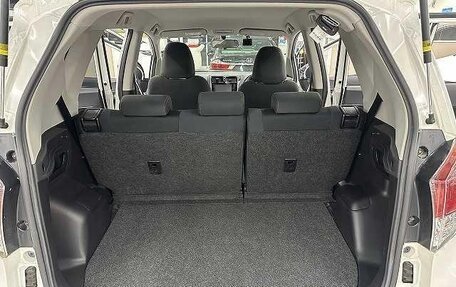 Toyota Ractis II, 2016 год, 799 000 рублей, 28 фотография