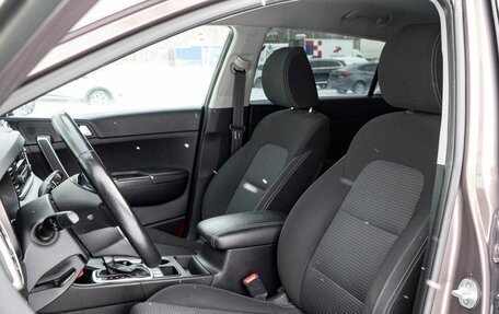 KIA Sportage IV рестайлинг, 2018 год, 2 199 000 рублей, 9 фотография