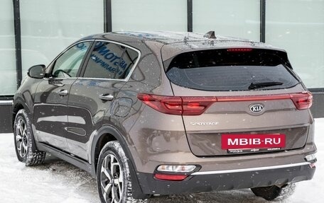 KIA Sportage IV рестайлинг, 2018 год, 2 199 000 рублей, 3 фотография