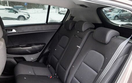 KIA Sportage IV рестайлинг, 2018 год, 2 199 000 рублей, 19 фотография