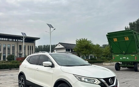 Nissan Qashqai, 2022 год, 2 000 000 рублей, 1 фотография