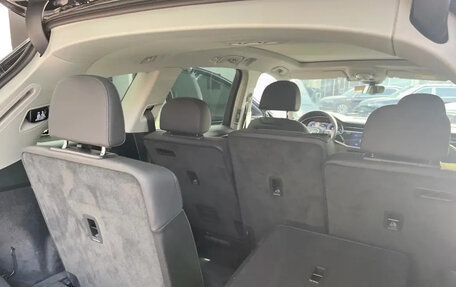 Audi Q7, 2024 год, 8 405 000 рублей, 5 фотография