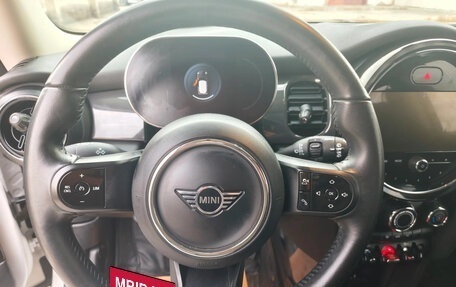 MINI Hatch, 2024 год, 3 050 000 рублей, 5 фотография