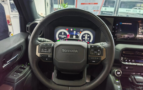 Toyota Land Cruiser Prado, 2024 год, 11 370 000 рублей, 5 фотография